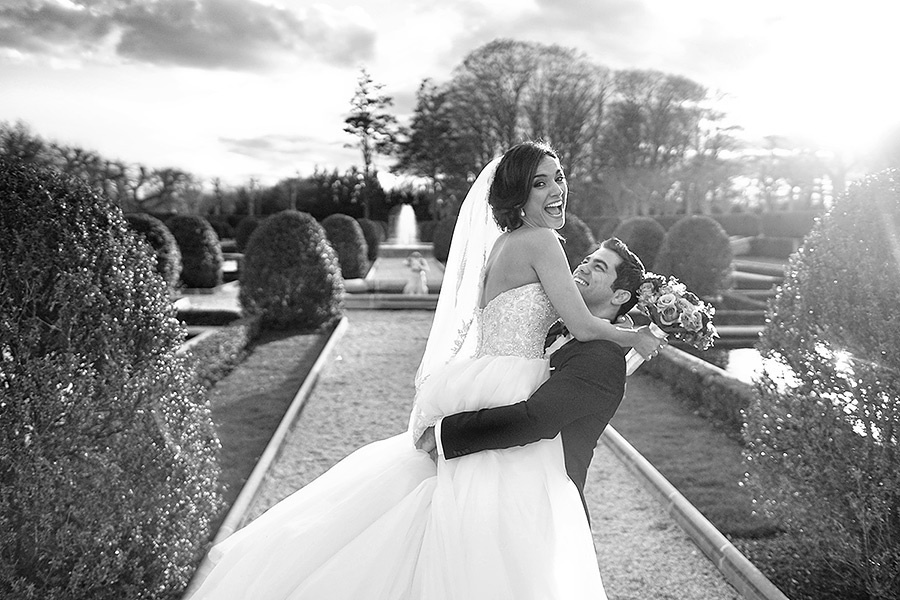 Niloufar & Ali –  – 11/28/2014 –  Oheka Castle,Huntington, NY. Emin Kuliyev — Award-Winning Wedding Photojournalist NYC & USA | Best Wedding Photographer Known for Candid, Timeless Moments