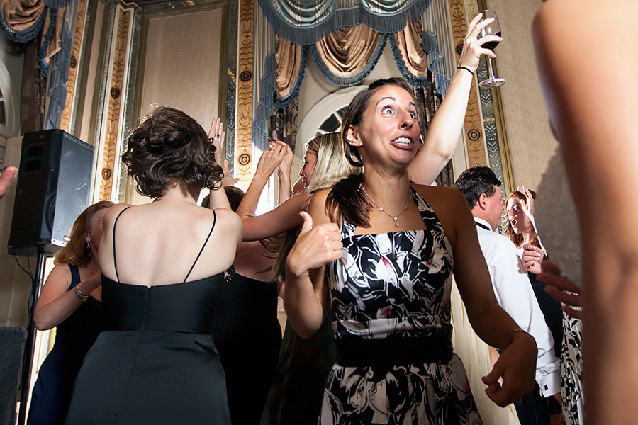 Matthew & Elizabeth – Wedding – 08/15/2009. Emin Kuliyev — Award-Winning Wedding Photojournalist NYC & USA | Best Wedding Photographer Known for Candid, Timeless Moments