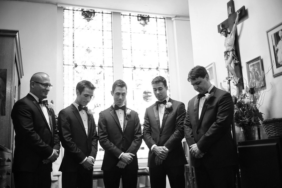 Chris and Laura – 5.23.2015 (Boston). Emin Kuliyev — Award-Winning Wedding Photojournalist NYC & USA | Best Wedding Photographer Known for Candid, Timeless Moments