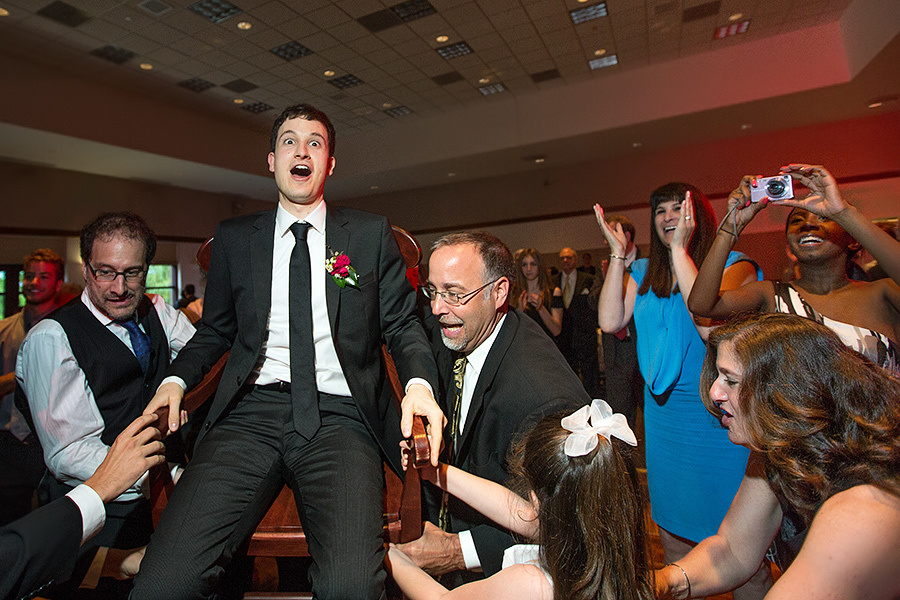 Genevieve & Josh– June 3rd,2012 – Minneapolis (Minnesota). Emin Kuliyev — Award-Winning Wedding Photojournalist NYC & USA | Best Wedding Photographer Known for Candid, Timeless Moments