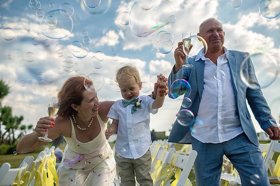Yulia & Slava wedding (Le Mas de la Fouque ,France) – 6.14.2014 (Day T. Emin Kuliyev — Award-Winning Wedding Photojournalist NYC & USA | Best Wedding Photographer Known for Candid, Timeless Moments