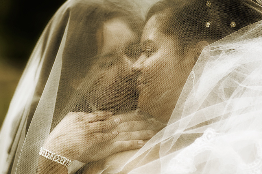 Madeline & Santo – Saturday ,28, 2008 – Sunday, June 29, 2008. Emin Kuliyev — Award-Winning Wedding Photojournalist NYC & USA | Best Wedding Photographer Known for Candid, Timeless Moments