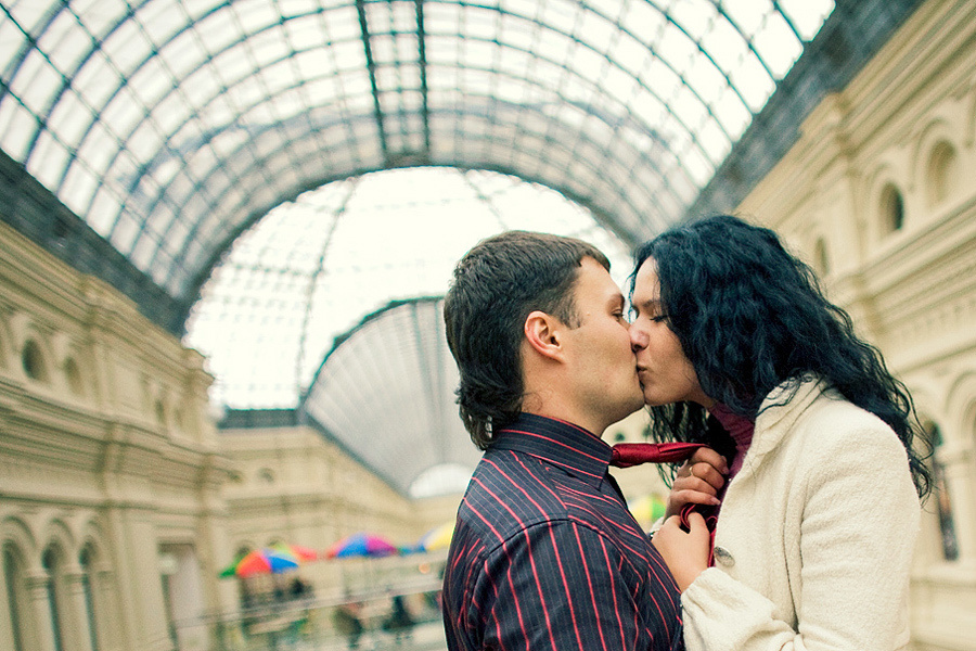 Alexandr & Nastya – Engagement – 09/11/2008. Emin Kuliyev — Award-Winning Wedding Photojournalist NYC & USA | Best Wedding Photographer Known for Candid, Timeless Moments