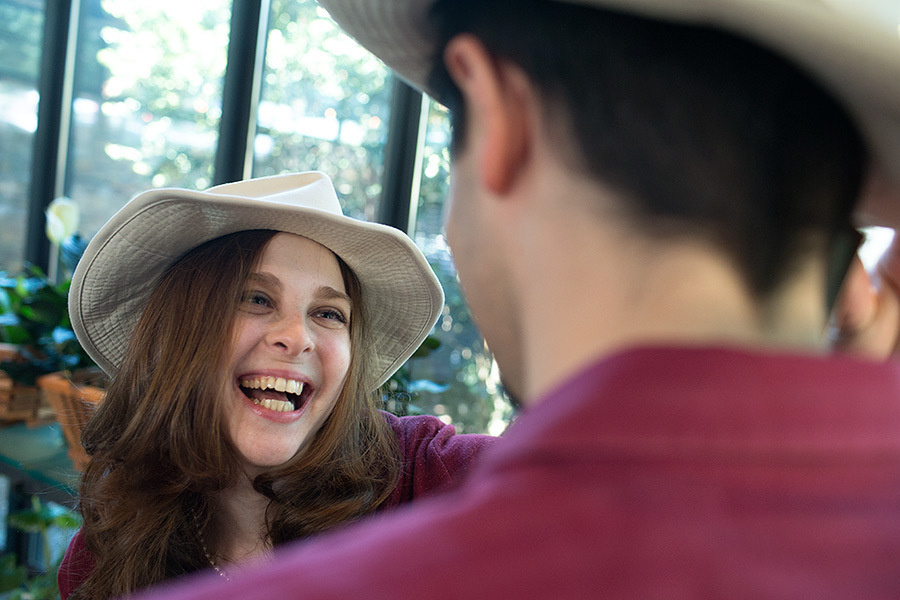 Melissa & Emad – E-Session (April, 27th, 2013). Emin Kuliyev — Award-Winning Wedding Photojournalist NYC & USA | Best Wedding Photographer Known for Candid, Timeless Moments