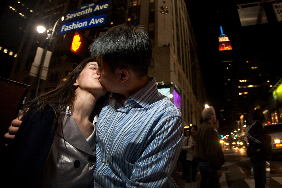 Kah & Jackson – E-Session (November, 2nd, 2009). Emin Kuliyev — Award-Winning Wedding Photojournalist NYC & USA | Best Wedding Photographer Known for Candid, Timeless Moments
