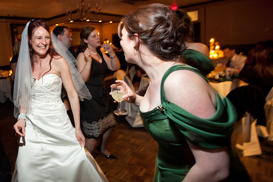 Julie & George – 4/29/2011 (Wedding in Albany,NY). Emin Kuliyev — Award-Winning Wedding Photojournalist NYC & USA | Best Wedding Photographer Known for Candid, Timeless Moments