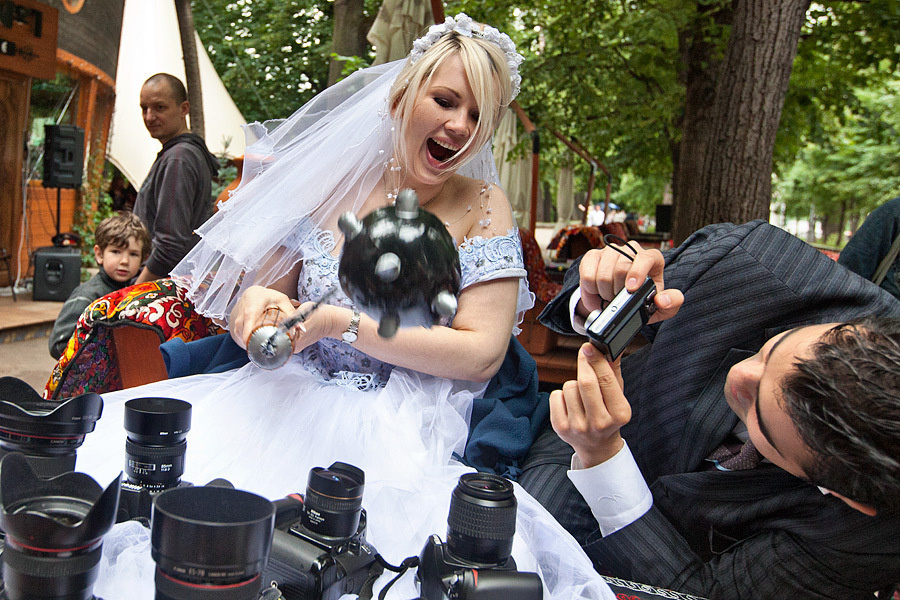 My Wedding Photography Workshop in Moscow (Russia) 6-14 June, 2010 – B. Emin Kuliyev — Award-Winning Wedding Photojournalist NYC & USA | Best Wedding Photographer Known for Candid, Timeless Moments