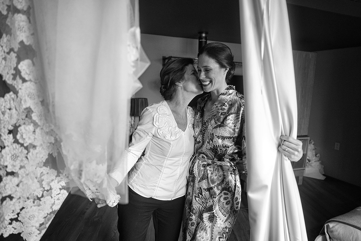 Annie & Michael –  May 6th, 2017. Emin Kuliyev — Award-Winning Wedding Photojournalist NYC & USA | Best Wedding Photographer Known for Candid, Timeless Moments