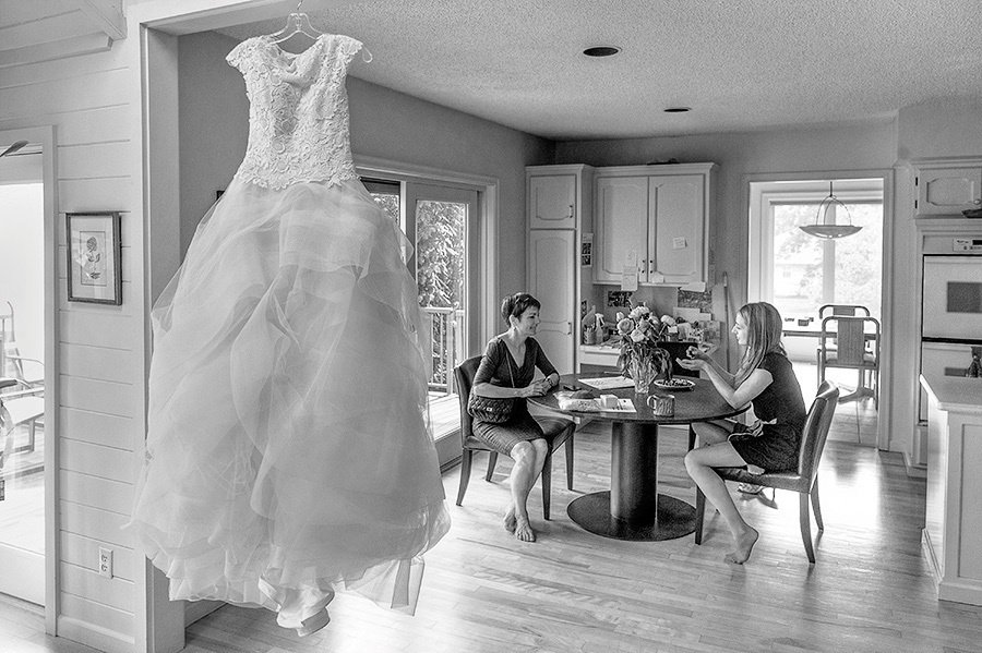 Genevieve & Josh– June 3rd,2012 – Minneapolis (Minnesota). Emin Kuliyev — Award-Winning Wedding Photojournalist NYC & USA | Best Wedding Photographer Known for Candid, Timeless Moments