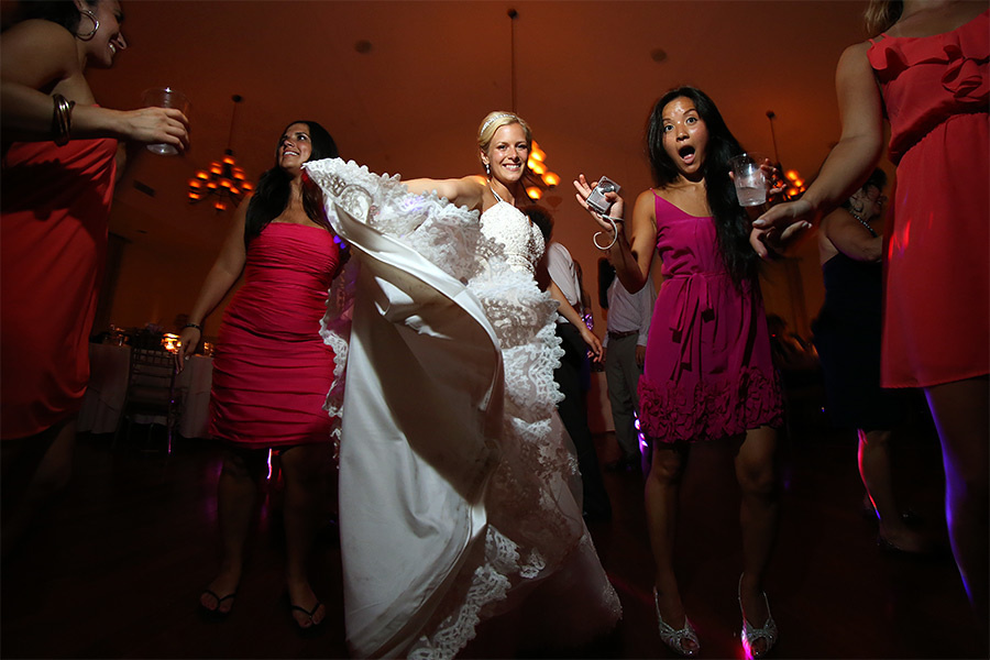 Martina & Stephen 7-6-13 (Methuen, MA). Emin Kuliyev — Award-Winning Wedding Photojournalist NYC & USA | Best Wedding Photographer Known for Candid, Timeless Moments