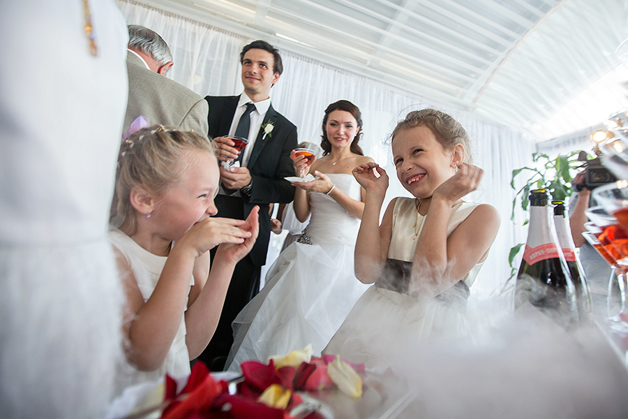 Ksenia & Artem  – Yaroslavl (Russia) 14.07.12. Emin Kuliyev — Award-Winning Wedding Photojournalist NYC & USA | Best Wedding Photographer Known for Candid, Timeless Moments