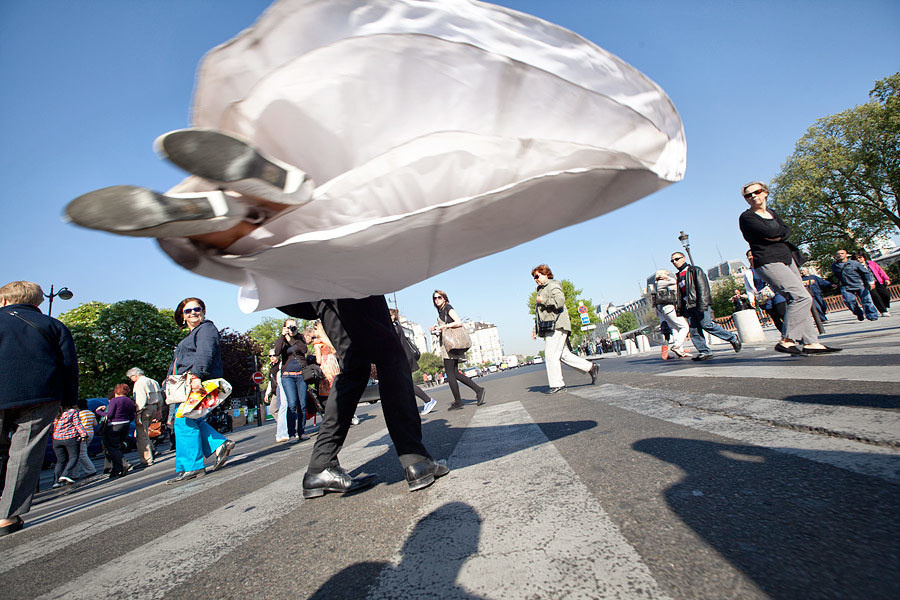My Wedding Photography Workshops in Paris 18-21 April, 2011 – Behind t. Emin Kuliyev — Award-Winning Wedding Photojournalist NYC & USA | Best Wedding Photographer Known for Candid, Timeless Moments