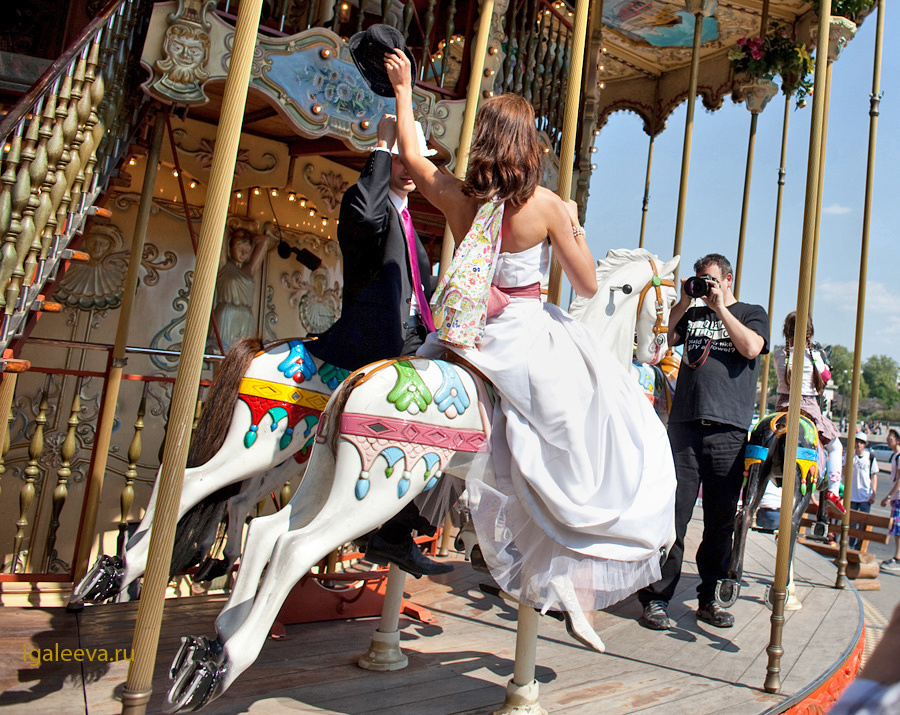 My Wedding Photography Workshops in Paris 18-21 April, 2011 – Behind t. Emin Kuliyev — Award-Winning Wedding Photojournalist NYC & USA | Best Wedding Photographer Known for Candid, Timeless Moments