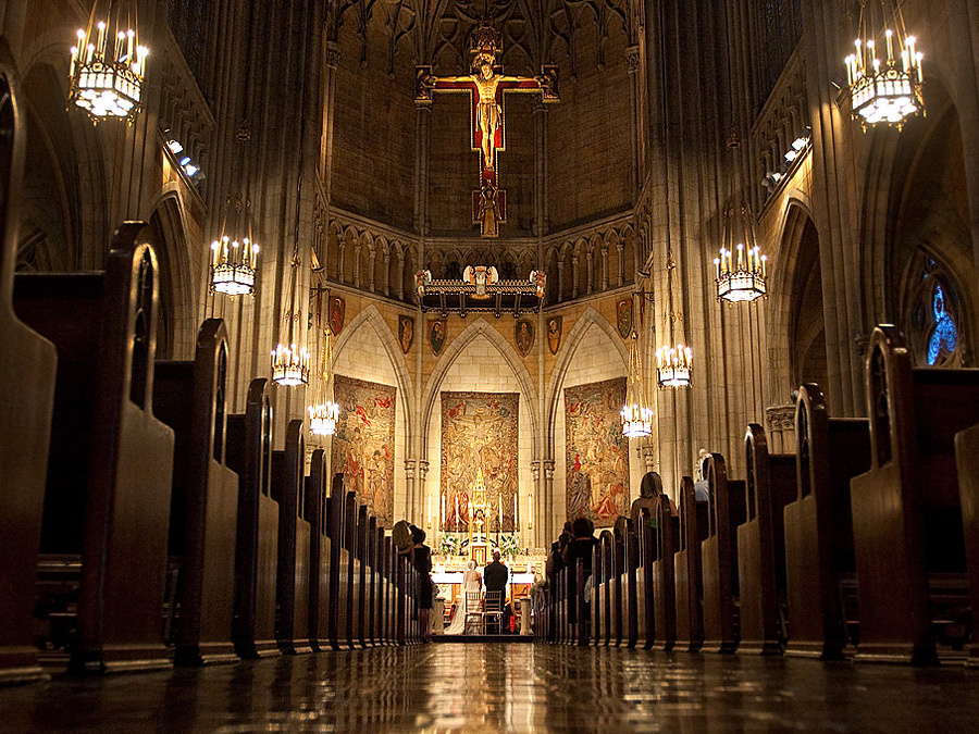 Matthew & Elizabeth – Wedding – 08/15/2009. Emin Kuliyev — Award-Winning Wedding Photojournalist NYC & USA | Best Wedding Photographer Known for Candid, Timeless Moments