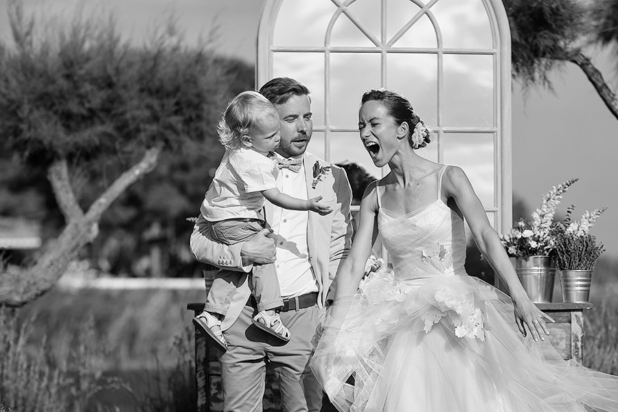 Yulia & Slava wedding (Le Mas de la Fouque ,France) – 6.14.2014 (Day T. Emin Kuliyev — Award-Winning Wedding Photojournalist NYC & USA | Best Wedding Photographer Known for Candid, Timeless Moments