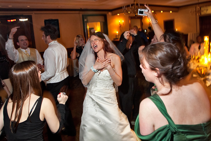 Julie & George – 4/29/2011 (Wedding in Albany,NY). Emin Kuliyev — Award-Winning Wedding Photojournalist NYC & USA | Best Wedding Photographer Known for Candid, Timeless Moments