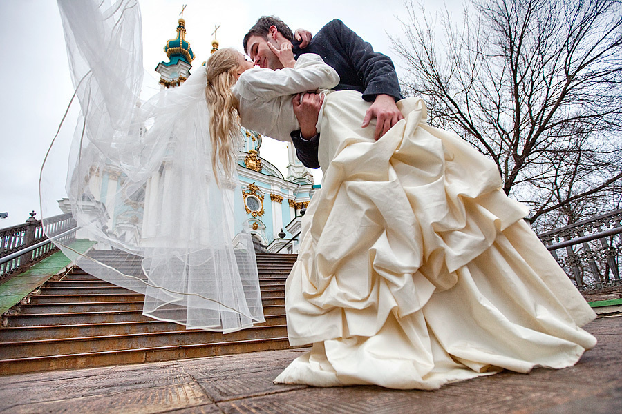 My workshops in Kiev (Ukraine) – 22 and 23 March, 2009. Emin Kuliyev — Award-Winning Wedding Photojournalist NYC & USA | Best Wedding Photographer Known for Candid, Timeless Moments