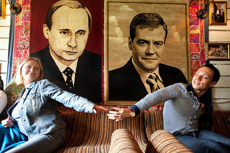 My Wedding Photography Workshop in Moscow (Russia) 6-14 June, 2010 – B. Emin Kuliyev — Award-Winning Wedding Photojournalist NYC & USA | Best Wedding Photographer Known for Candid, Timeless Moments