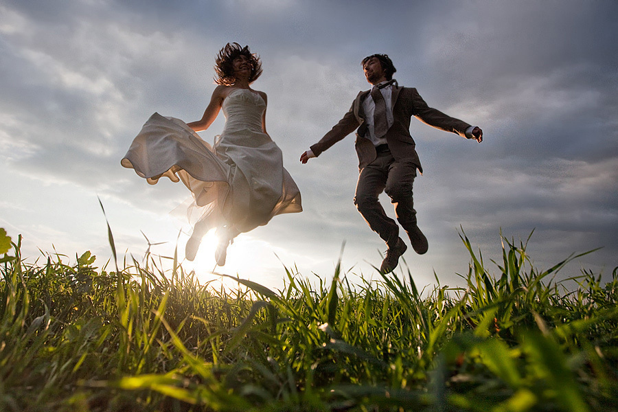 Masha & Andrey – October 3rd, 2009 – Paris (France). Emin Kuliyev — Award-Winning Wedding Photojournalist NYC & USA | Best Wedding Photographer Known for Candid, Timeless Moments