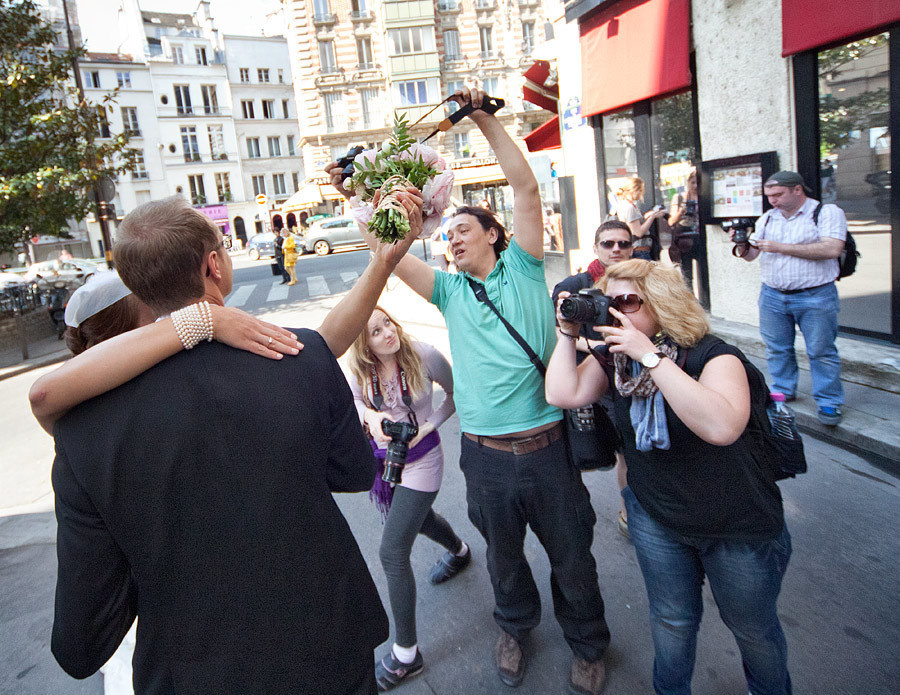 My Wedding Photography Workshops in Paris 18-21 April, 2011 – Behind t. Emin Kuliyev — Award-Winning Wedding Photojournalist NYC & USA | Best Wedding Photographer Known for Candid, Timeless Moments