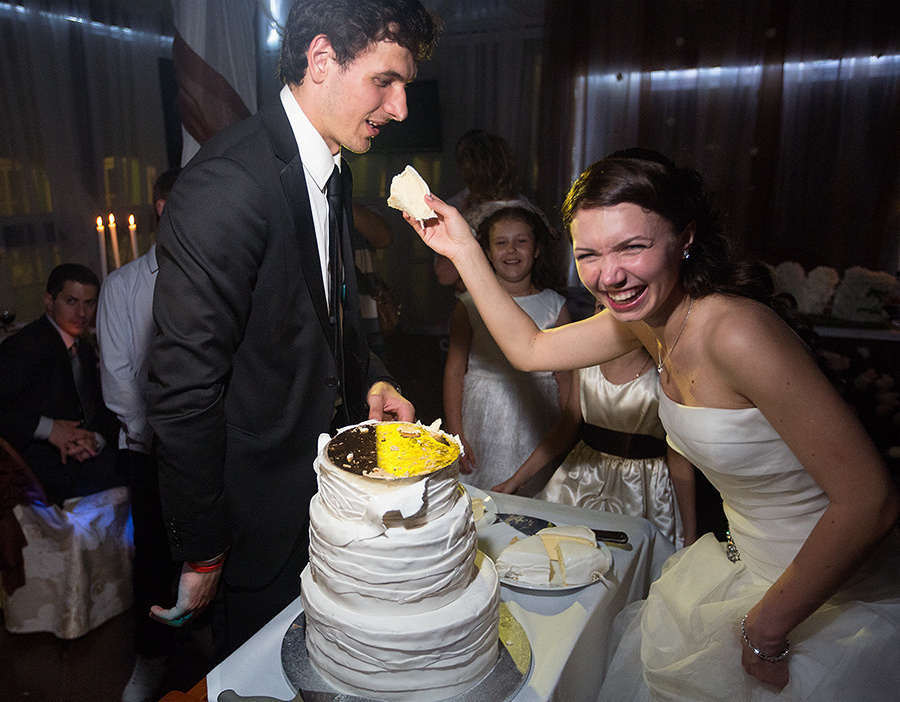 Ksenia & Artem  – Yaroslavl (Russia) 14.07.12. Emin Kuliyev — Award-Winning Wedding Photojournalist NYC & USA | Best Wedding Photographer Known for Candid, Timeless Moments