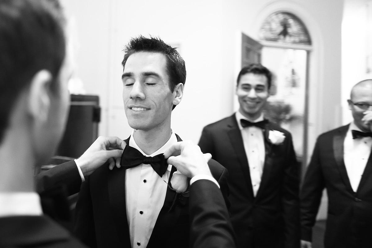 Chris and Laura – 5.23.2015 (Boston). Emin Kuliyev — Award-Winning Wedding Photojournalist NYC & USA | Best Wedding Photographer Known for Candid, Timeless Moments