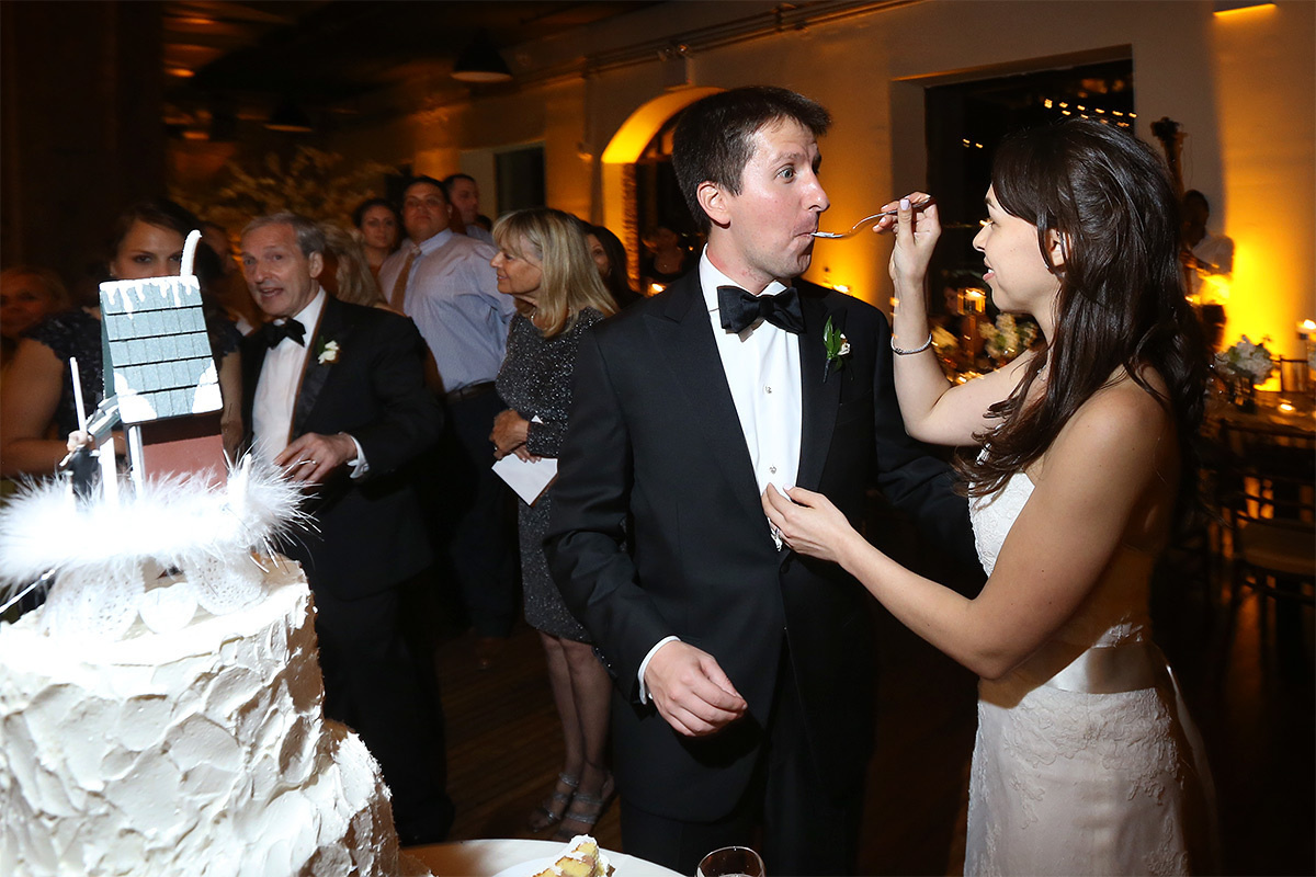 Eric & Debra  –  6/13/2015 (Wedding at Liberty Warehouse). Emin Kuliyev — Award-Winning Wedding Photojournalist NYC & USA | Best Wedding Photographer Known for Candid, Timeless Moments