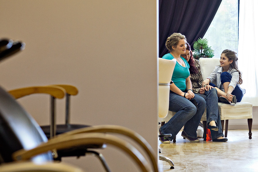 Julie & George – 4/29/2011 (Wedding in Albany,NY). Emin Kuliyev — Award-Winning Wedding Photojournalist NYC & USA | Best Wedding Photographer Known for Candid, Timeless Moments