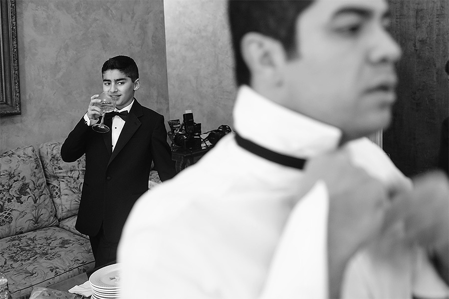 Niloufar & Ali –  – 11/28/2014 –  Oheka Castle,Huntington, NY. Emin Kuliyev — Award-Winning Wedding Photojournalist NYC & USA | Best Wedding Photographer Known for Candid, Timeless Moments