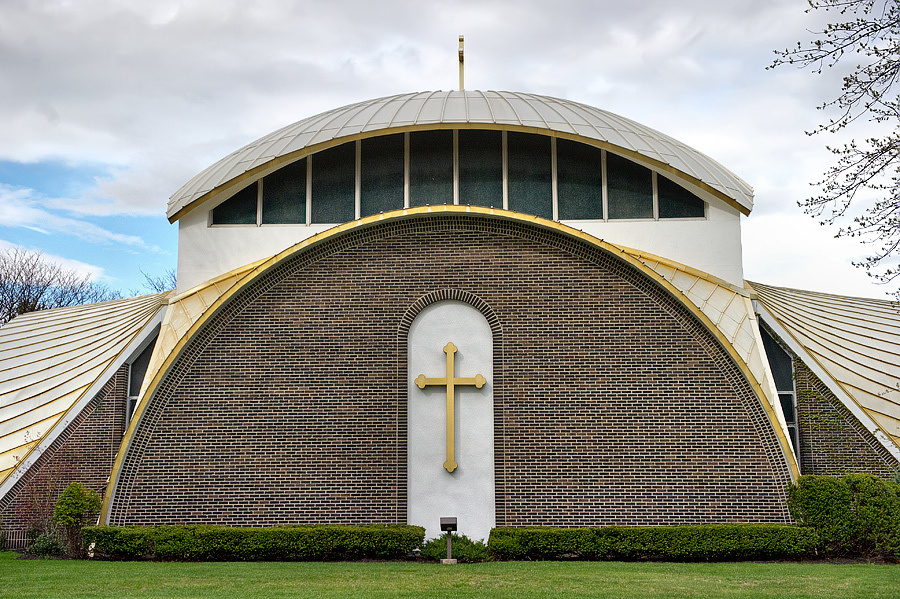 Julie & George – 4/29/2011 (Wedding in Albany,NY). Emin Kuliyev — Award-Winning Wedding Photojournalist NYC & USA | Best Wedding Photographer Known for Candid, Timeless Moments