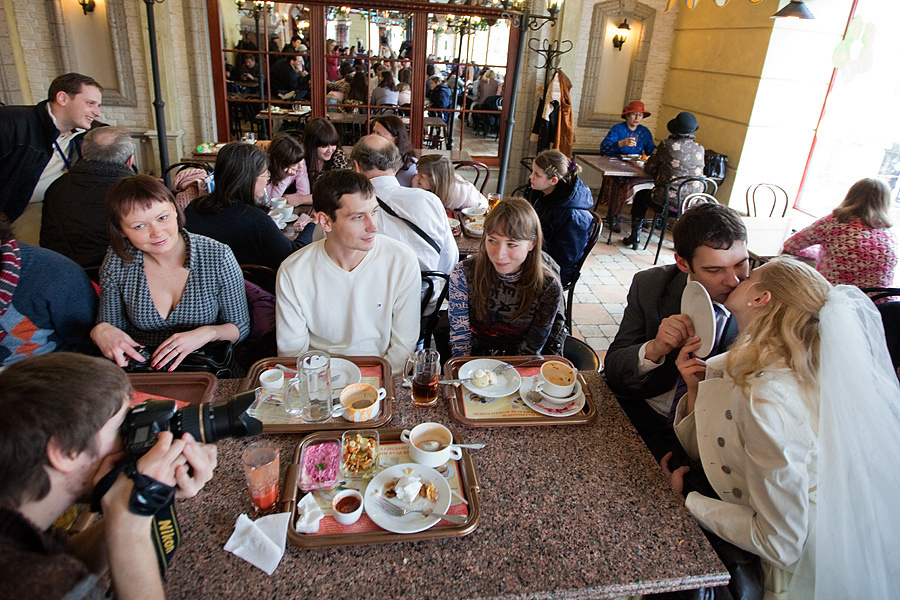 My workshops in Kiev (Ukraine) – 22 and 23 March, 2009. Emin Kuliyev — Award-Winning Wedding Photojournalist NYC & USA | Best Wedding Photographer Known for Candid, Timeless Moments