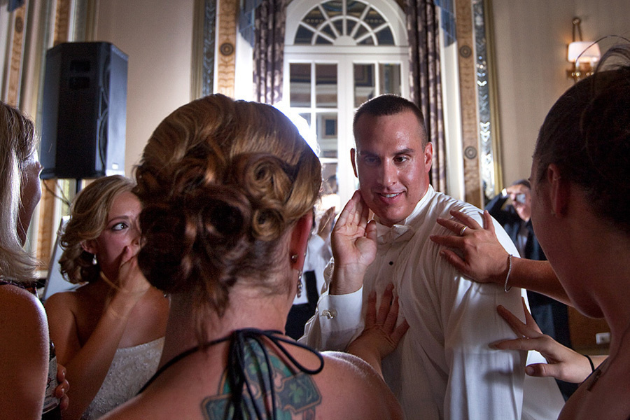 Matthew & Elizabeth – Wedding – 08/15/2009. Emin Kuliyev — Award-Winning Wedding Photojournalist NYC & USA | Best Wedding Photographer Known for Candid, Timeless Moments