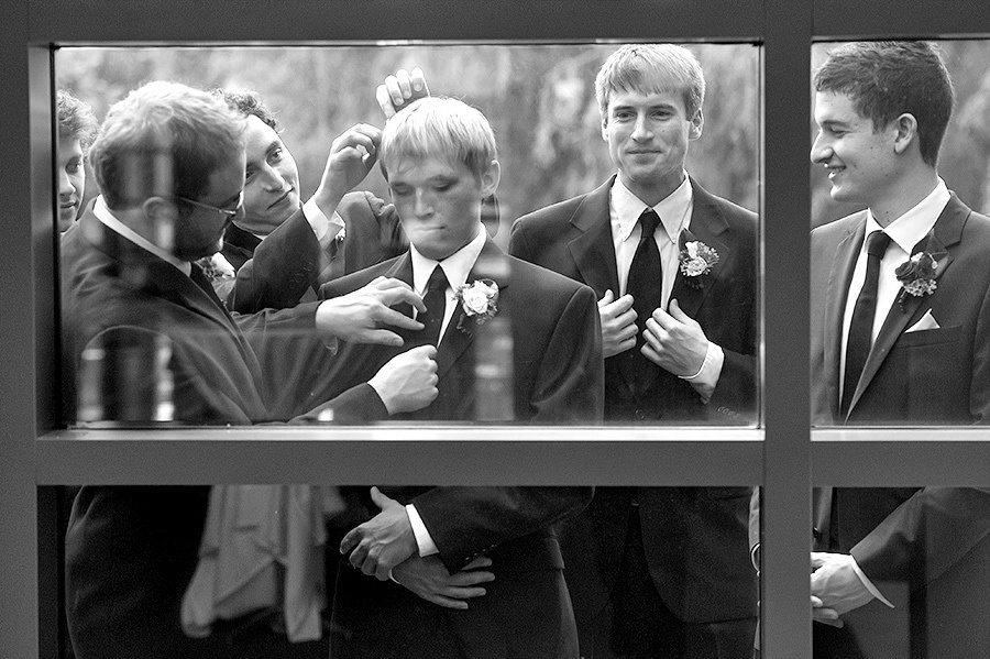 Genevieve & Josh– June 3rd,2012 – Minneapolis (Minnesota). Emin Kuliyev — Award-Winning Wedding Photojournalist NYC & USA | Best Wedding Photographer Known for Candid, Timeless Moments