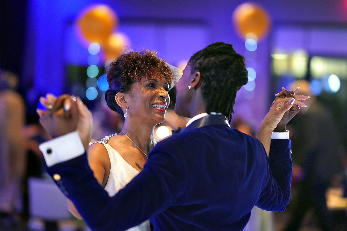 J + J – 06.02.2018 – The Sunset Room by Wolfgang Puck, Oxon Hill, MD. Emin Kuliyev — Award-Winning Wedding Photojournalist NYC & USA | Best Wedding Photographer Known for Candid, Timeless Moments