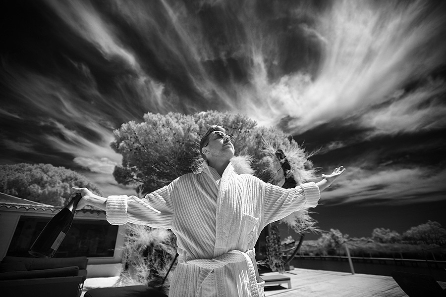 Yulia & Slava wedding (Le Mas de la Fouque ,France) – 6.14.2014 (Day T. Emin Kuliyev — Award-Winning Wedding Photojournalist NYC & USA | Best Wedding Photographer Known for Candid, Timeless Moments