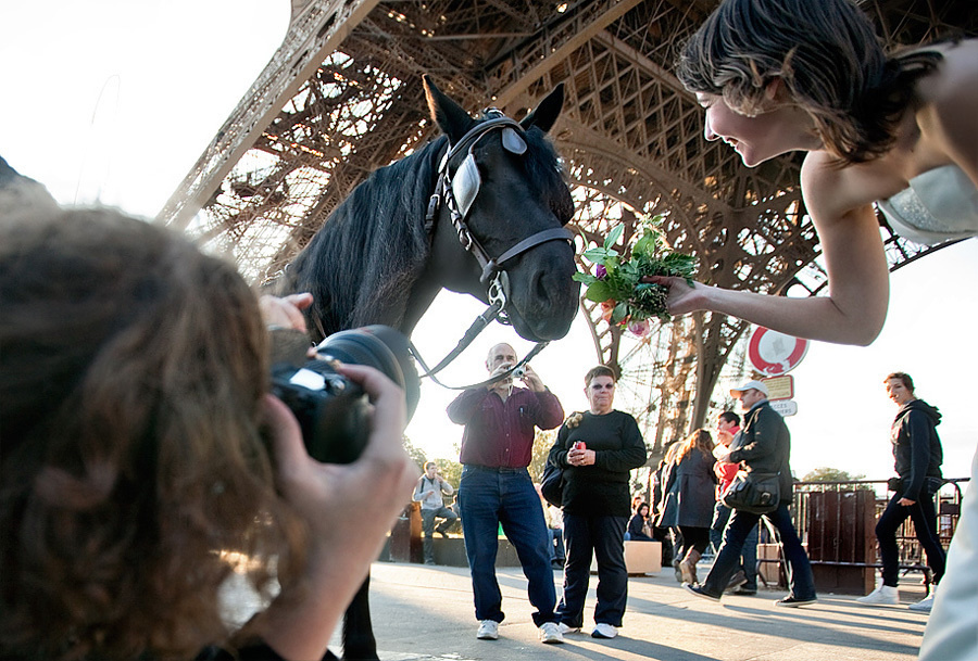 Masha & Andrey – October 3rd, 2009 – Paris (France). Emin Kuliyev — Award-Winning Wedding Photojournalist NYC & USA | Best Wedding Photographer Known for Candid, Timeless Moments
