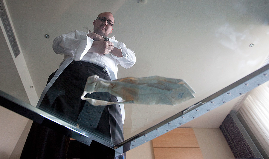 My Workshop in Düsseldorf (Germany) – Behind the scene. Emin Kuliyev — Award-Winning Wedding Photojournalist NYC & USA | Best Wedding Photographer Known for Candid, Timeless Moments