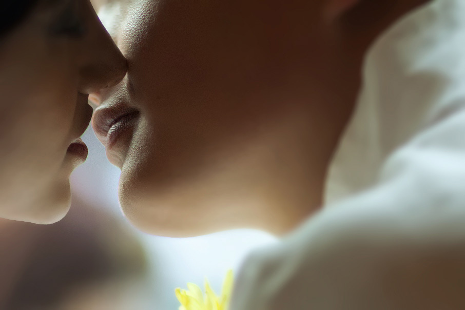 Sheela & Yuang – Engagement – 08/04/2009. Emin Kuliyev — Award-Winning Wedding Photojournalist NYC & USA | Best Wedding Photographer Known for Candid, Timeless Moments