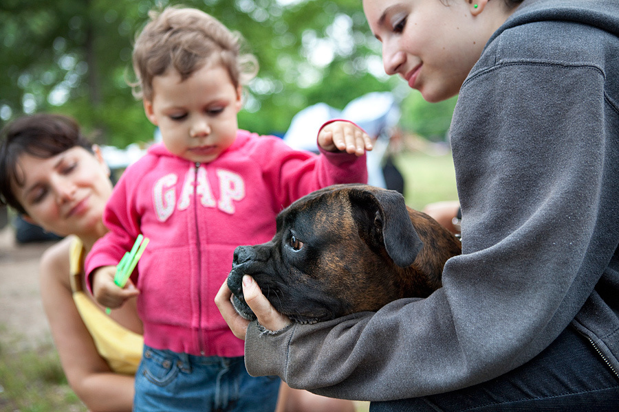 My family (Victoria’s Birthday) – July 11, 2009. Emin Kuliyev — Award-Winning Wedding Photojournalist NYC & USA | Best Wedding Photographer Known for Candid, Timeless Moments