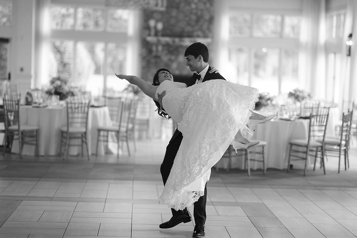 Roxana & Russ – 09.30/2018 – Indian Trail Club Wedding in Franklin Lak. Emin Kuliyev — Award-Winning Wedding Photojournalist NYC & USA | Best Wedding Photographer Known for Candid, Timeless Moments