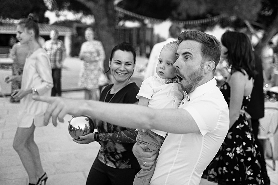 Yulia & Slava wedding (Le Mas de la Fouque ,France) – 6.14.2014 (Day T. Emin Kuliyev — Award-Winning Wedding Photojournalist NYC & USA | Best Wedding Photographer Known for Candid, Timeless Moments