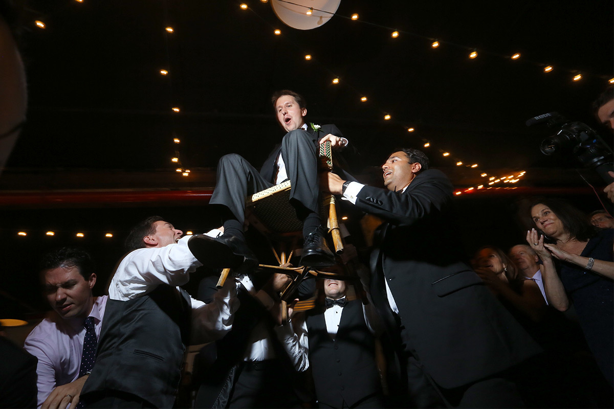 Eric & Debra  –  6/13/2015 (Wedding at Liberty Warehouse). Emin Kuliyev — Award-Winning Wedding Photojournalist NYC & USA | Best Wedding Photographer Known for Candid, Timeless Moments