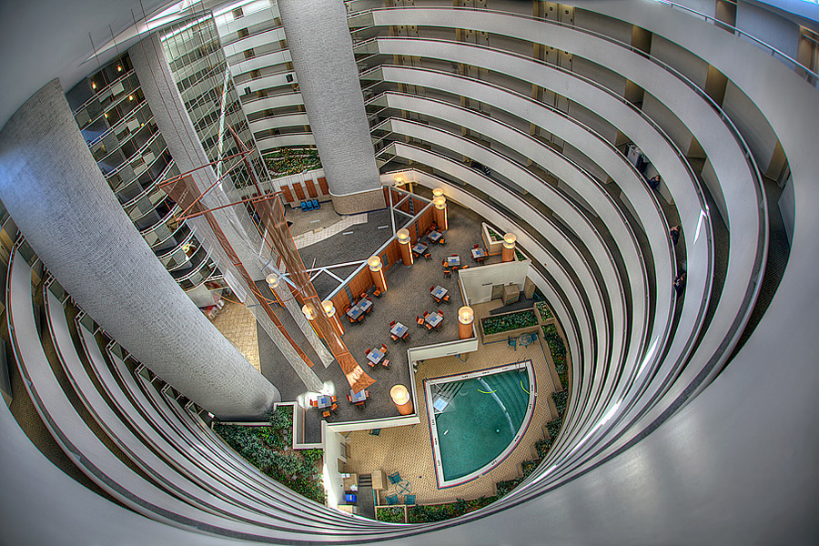 Rona & Charles (October 24, 2009) Halloween wedding – Saint Louis, Mis. Emin Kuliyev — Award-Winning Wedding Photojournalist NYC & USA | Best Wedding Photographer Known for Candid, Timeless Moments