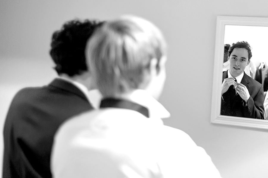 Genevieve & Josh– June 3rd,2012 – Minneapolis (Minnesota). Emin Kuliyev — Award-Winning Wedding Photojournalist NYC & USA | Best Wedding Photographer Known for Candid, Timeless Moments