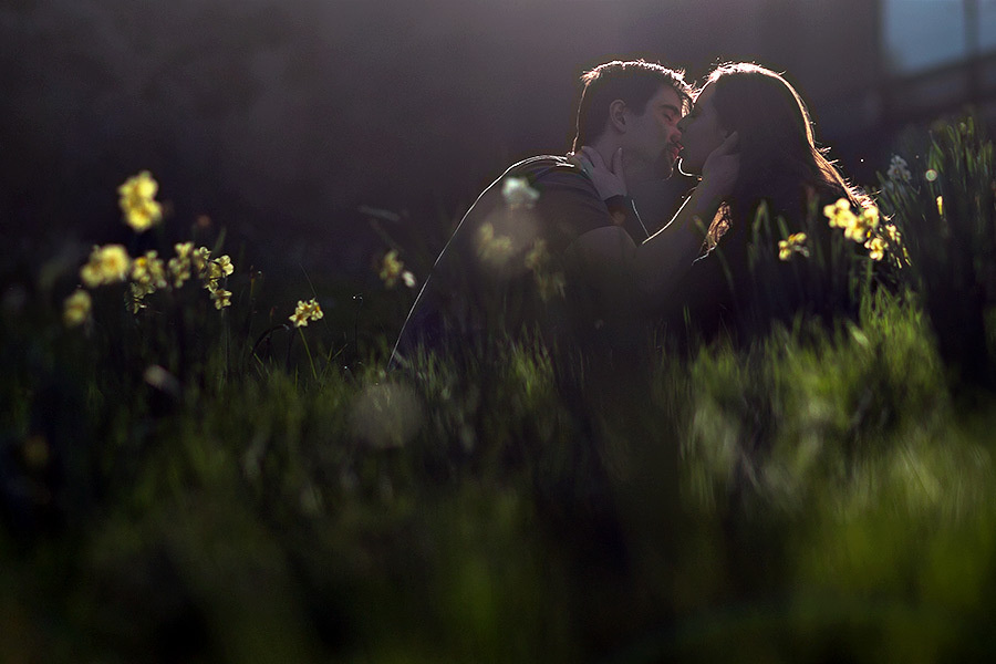 Melissa & Emad – E-Session (April, 27th, 2013). Emin Kuliyev — Award-Winning Wedding Photojournalist NYC & USA | Best Wedding Photographer Known for Candid, Timeless Moments