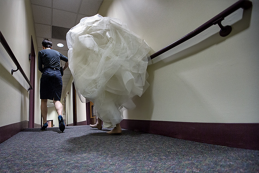 Genevieve & Josh– June 3rd,2012 – Minneapolis (Minnesota). Emin Kuliyev — Award-Winning Wedding Photojournalist NYC & USA | Best Wedding Photographer Known for Candid, Timeless Moments