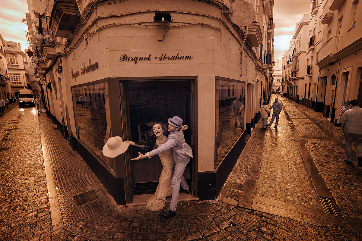 Aleksandrs & Džeina : Love story in Spain and Portugal, December 2016. Emin Kuliyev — Award-Winning Wedding Photojournalist NYC & USA | Best Wedding Photographer Known for Candid, Timeless Moments