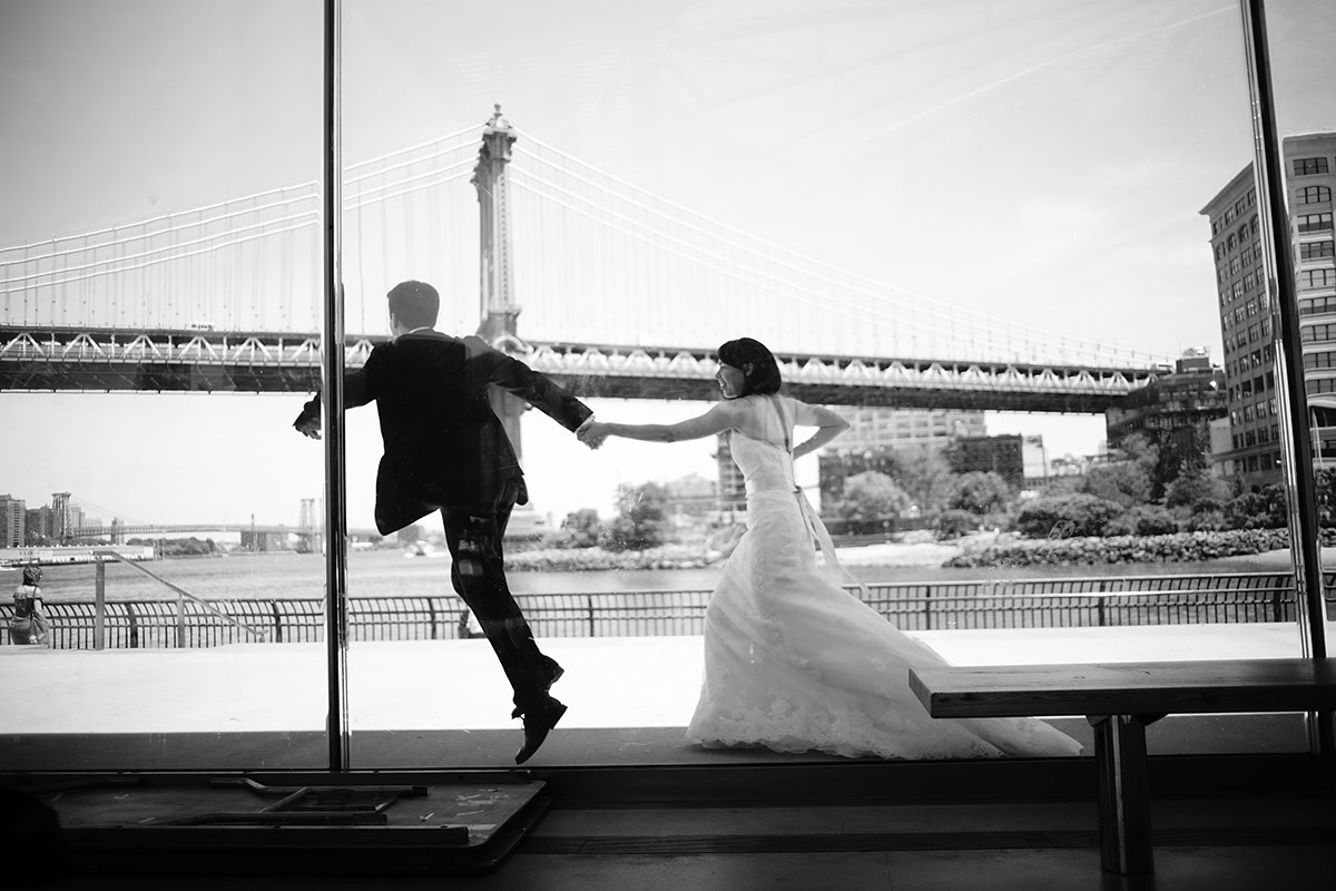 Eric & Debra  –  6/13/2015 (Wedding at Liberty Warehouse). Emin Kuliyev — Award-Winning Wedding Photojournalist NYC & USA | Best Wedding Photographer Known for Candid, Timeless Moments