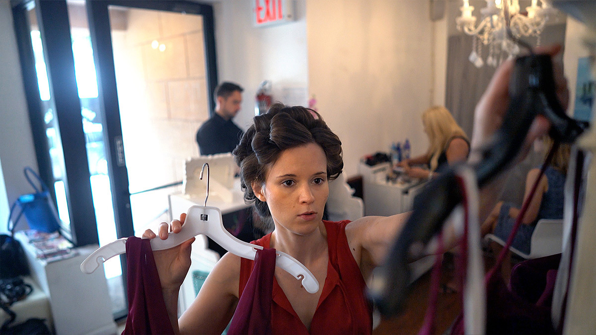 Ernest  and Jena – 8.27.2017 – Crest Hollow Country club. Emin Kuliyev — Award-Winning Wedding Photojournalist NYC & USA | Best Wedding Photographer Known for Candid, Timeless Moments