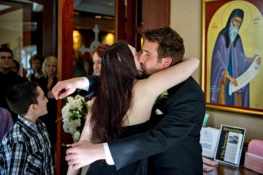 Julie & George – 4/29/2011 (Wedding in Albany,NY). Emin Kuliyev — Award-Winning Wedding Photojournalist NYC & USA | Best Wedding Photographer Known for Candid, Timeless Moments